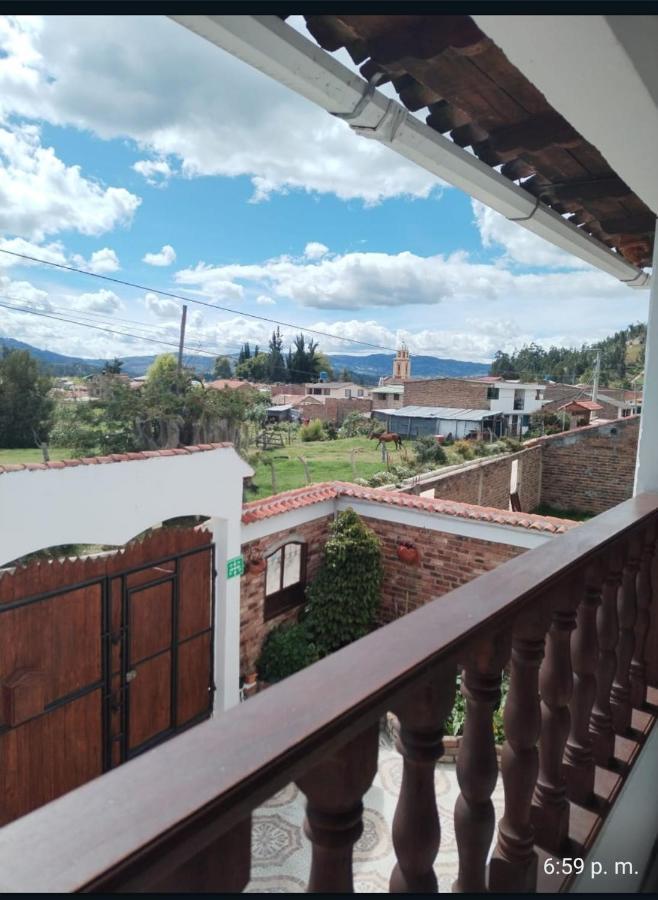 Hospedaje El Mirador Iza Exteriör bild